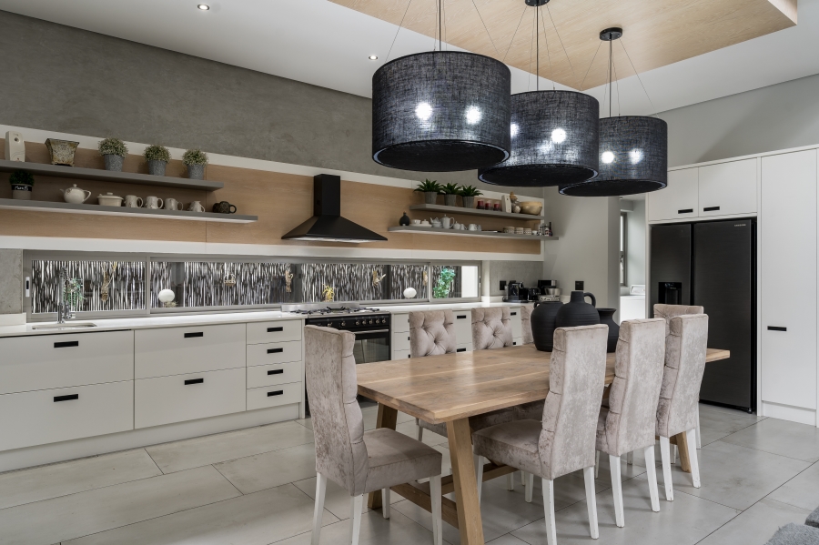 4 Bedroom Property for Sale in Pearl Valley at Val de Vie Western Cape